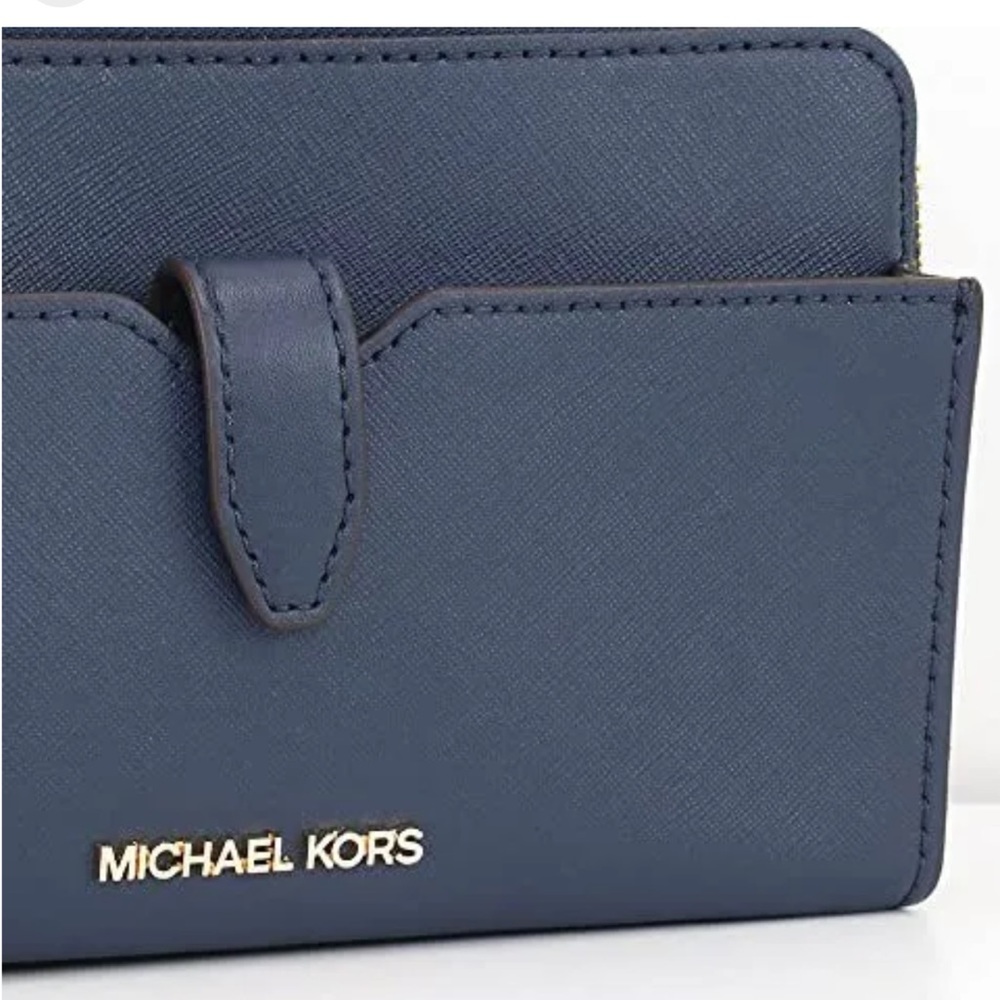 Michael Kors Crossbody Purse - Picture 7 of 10